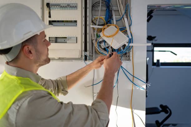 Best Circuit Breaker Repair  in Kingstree, SC